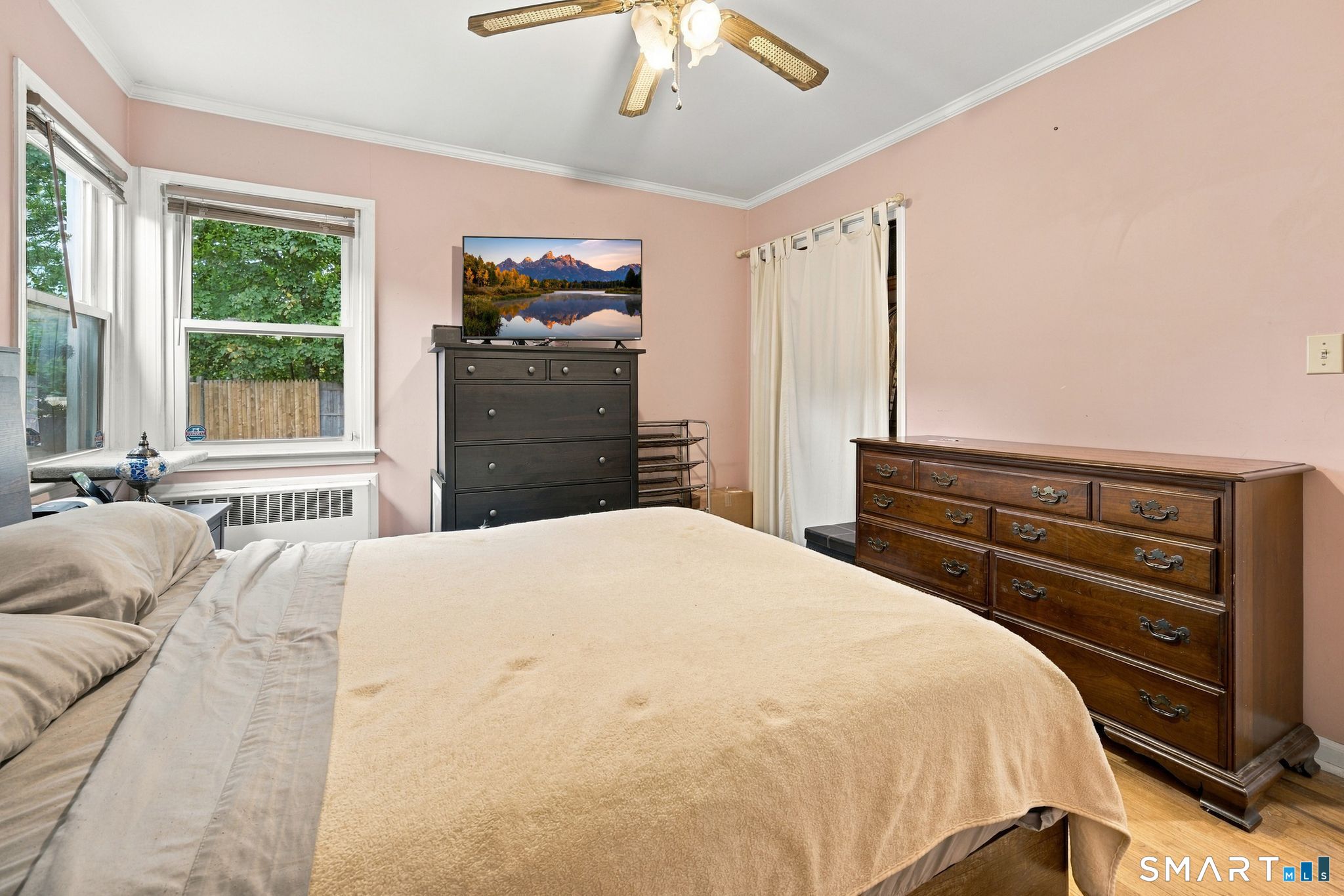 163 Roxbury Road East Hartford CT 06118
