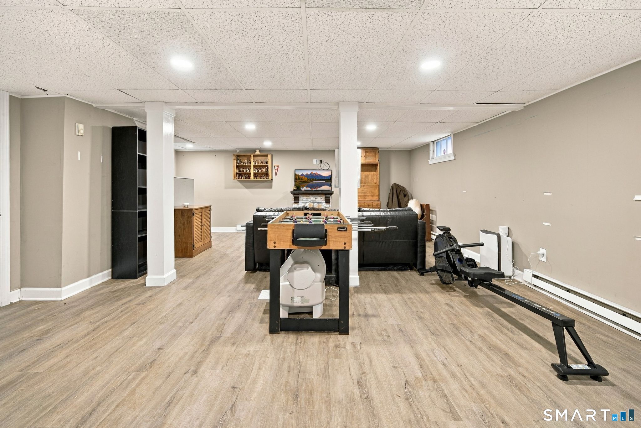 163 Roxbury Road East Hartford CT 06118