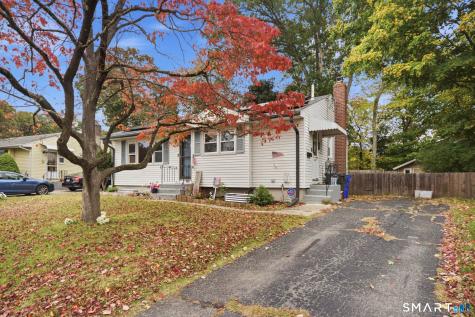 163 Roxbury Road East Hartford CT 06118
