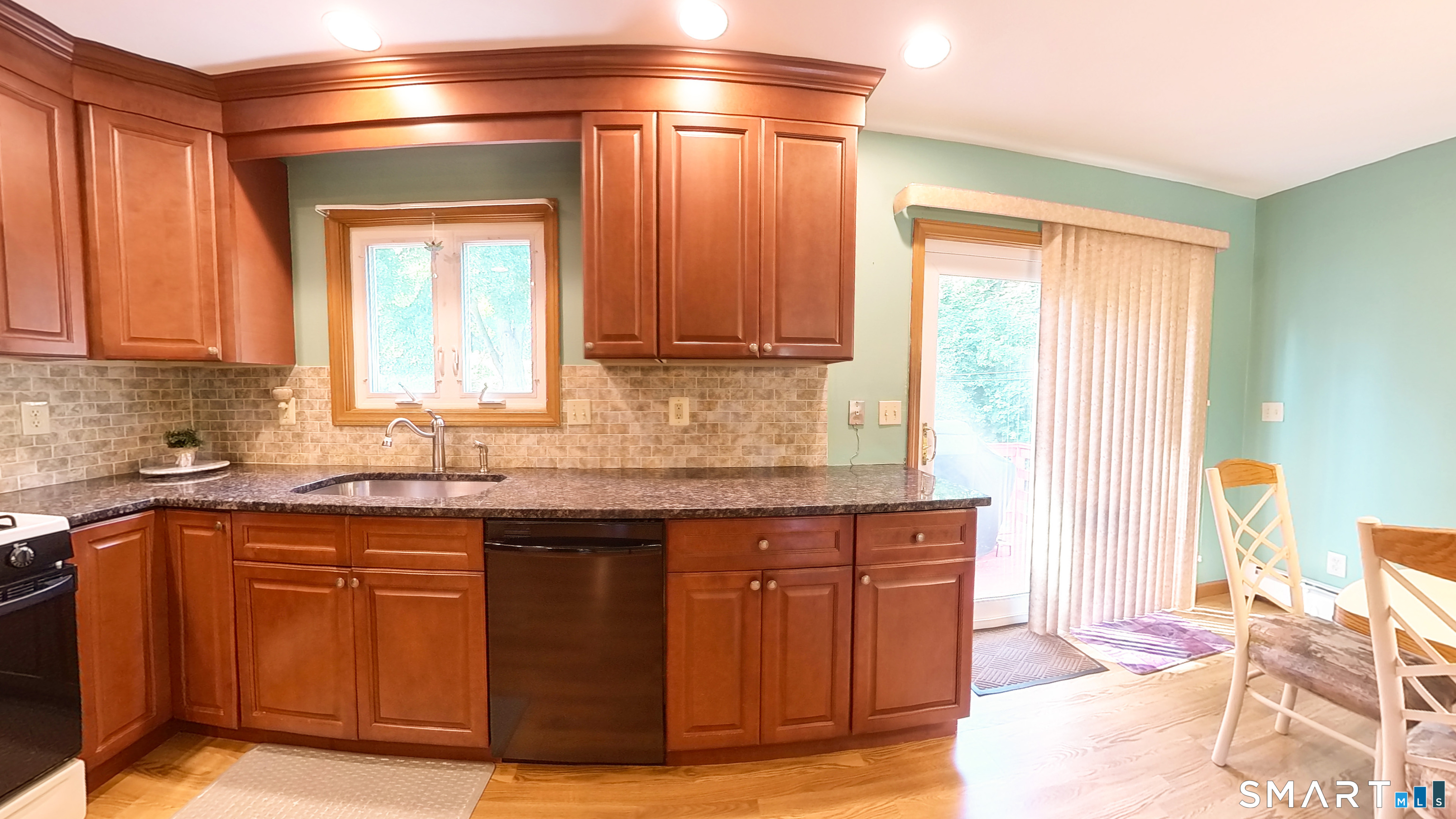 141 Constitution Street Wallingford CT 06492