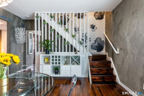 4 Darien Road New Fairfield CT 06812