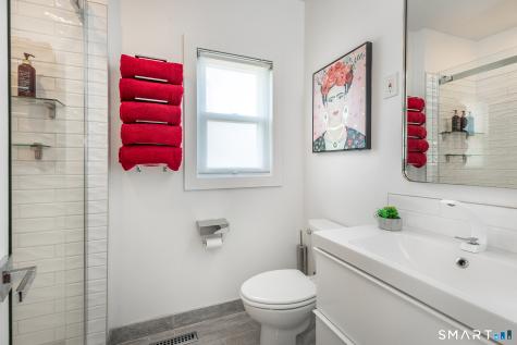 4 Darien Road New Fairfield CT 06812