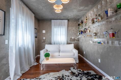 4 Darien Road New Fairfield CT 06812