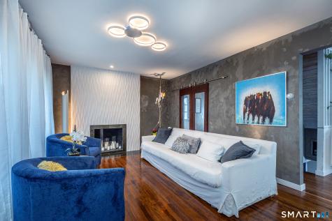 4 Darien Road New Fairfield CT 06812