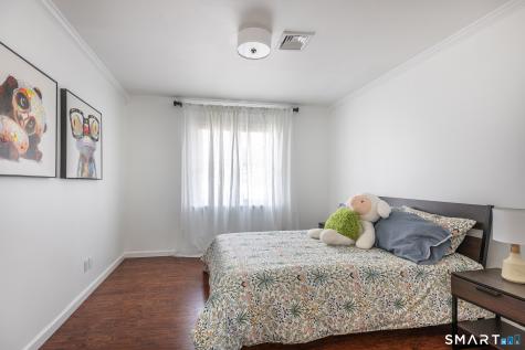 4 Darien Road New Fairfield CT 06812