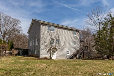 4 Darien Road New Fairfield CT 06812
