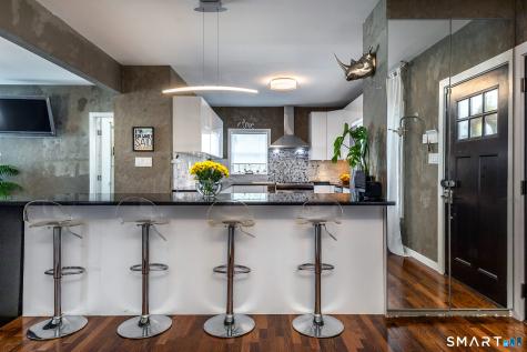 4 Darien Road New Fairfield CT 06812