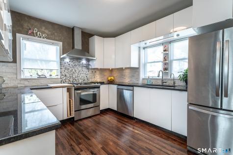 4 Darien Road New Fairfield CT 06812