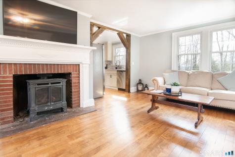 28 Rock Cut Road Bridgewater CT 06752
