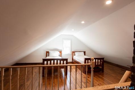 28 Rock Cut Road Bridgewater CT 06752