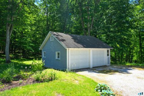 28 Rock Cut Road Bridgewater CT 06752