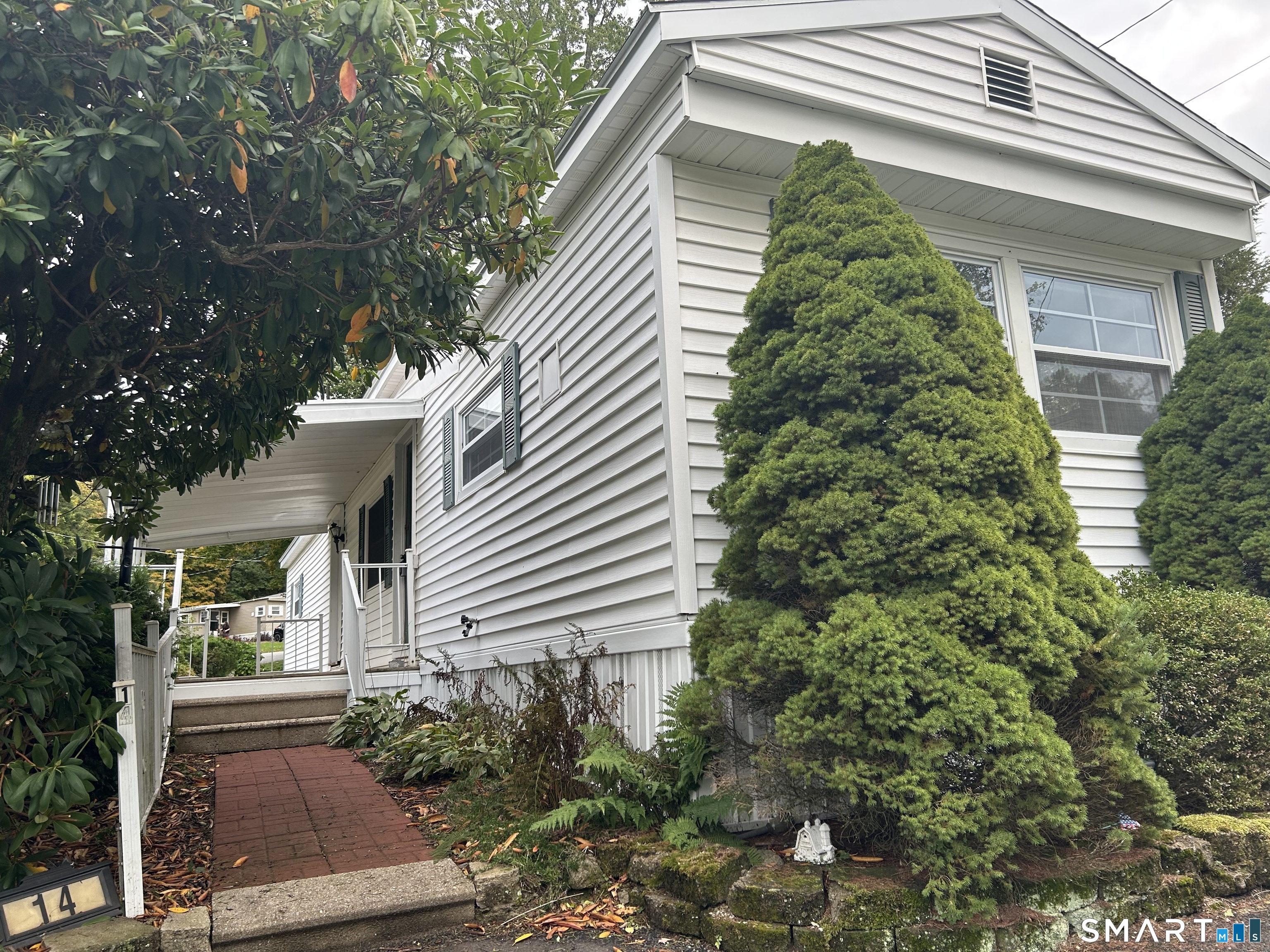 14 Hillpond Drive Mansfield CT 06268