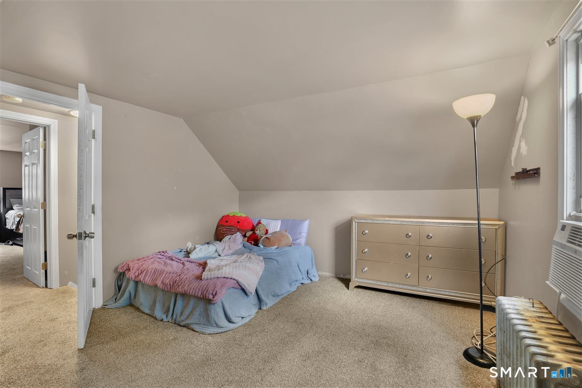4 Robin Road Manchester CT 06042