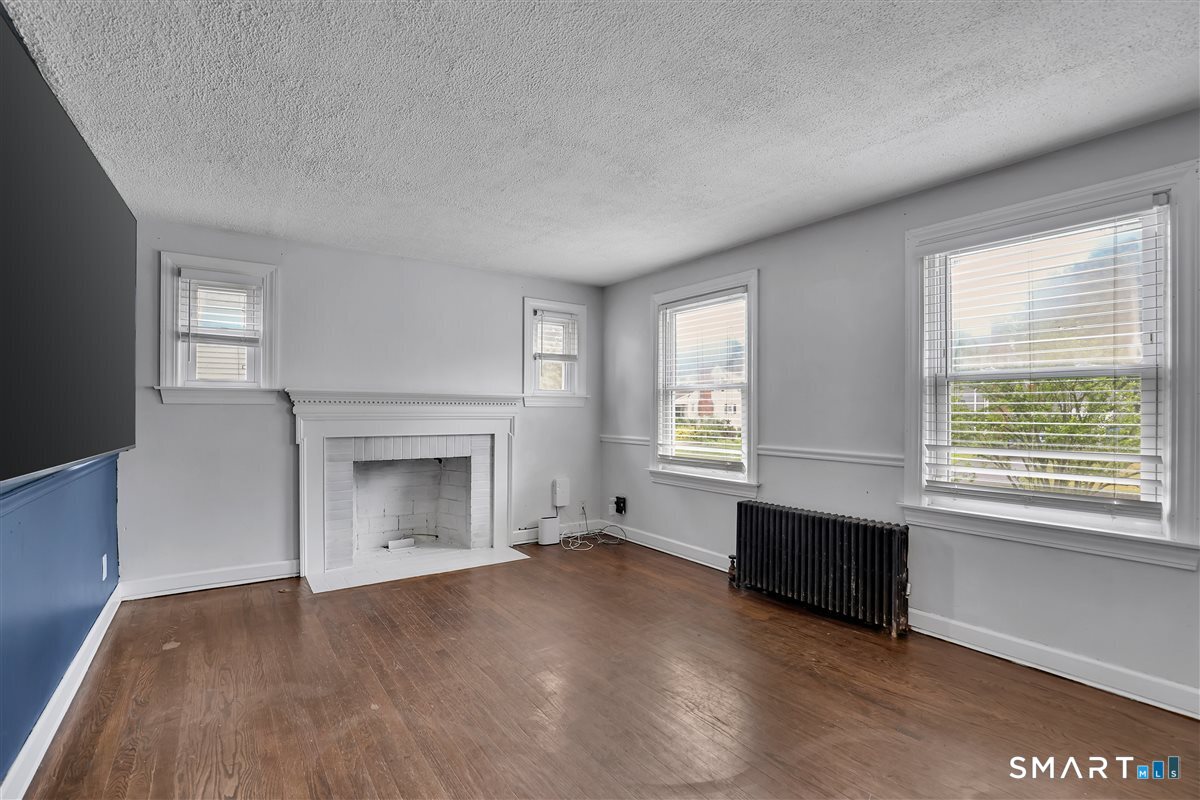 4 Robin Road Manchester CT 06042