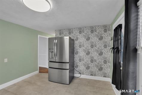 4 Robin Road Manchester CT 06042