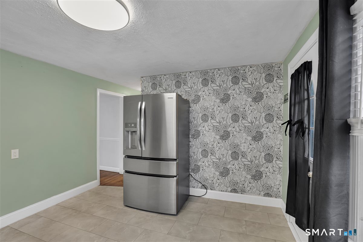 4 Robin Road Manchester CT 06042