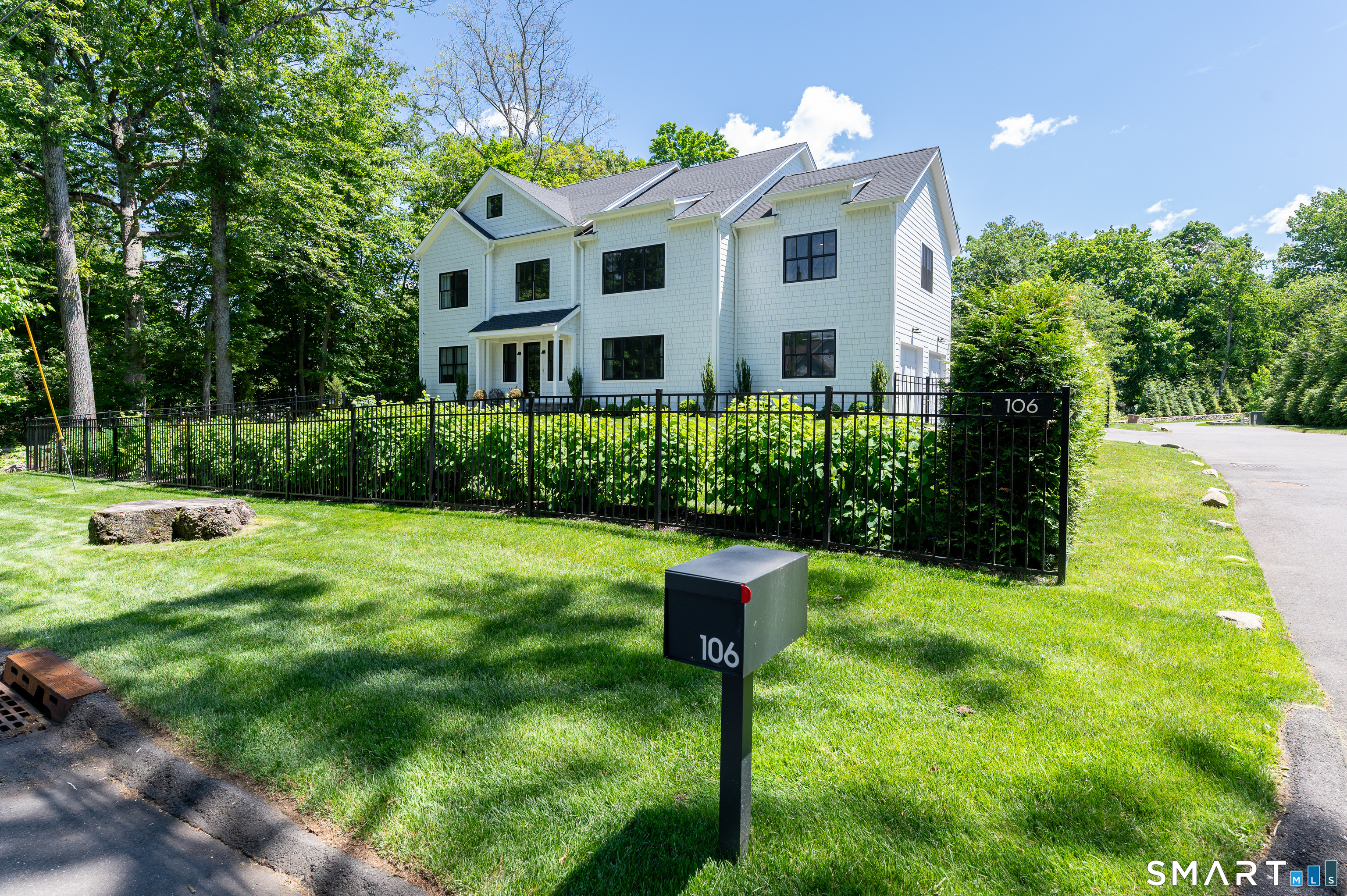 106 Pond Road Stamford CT 06902