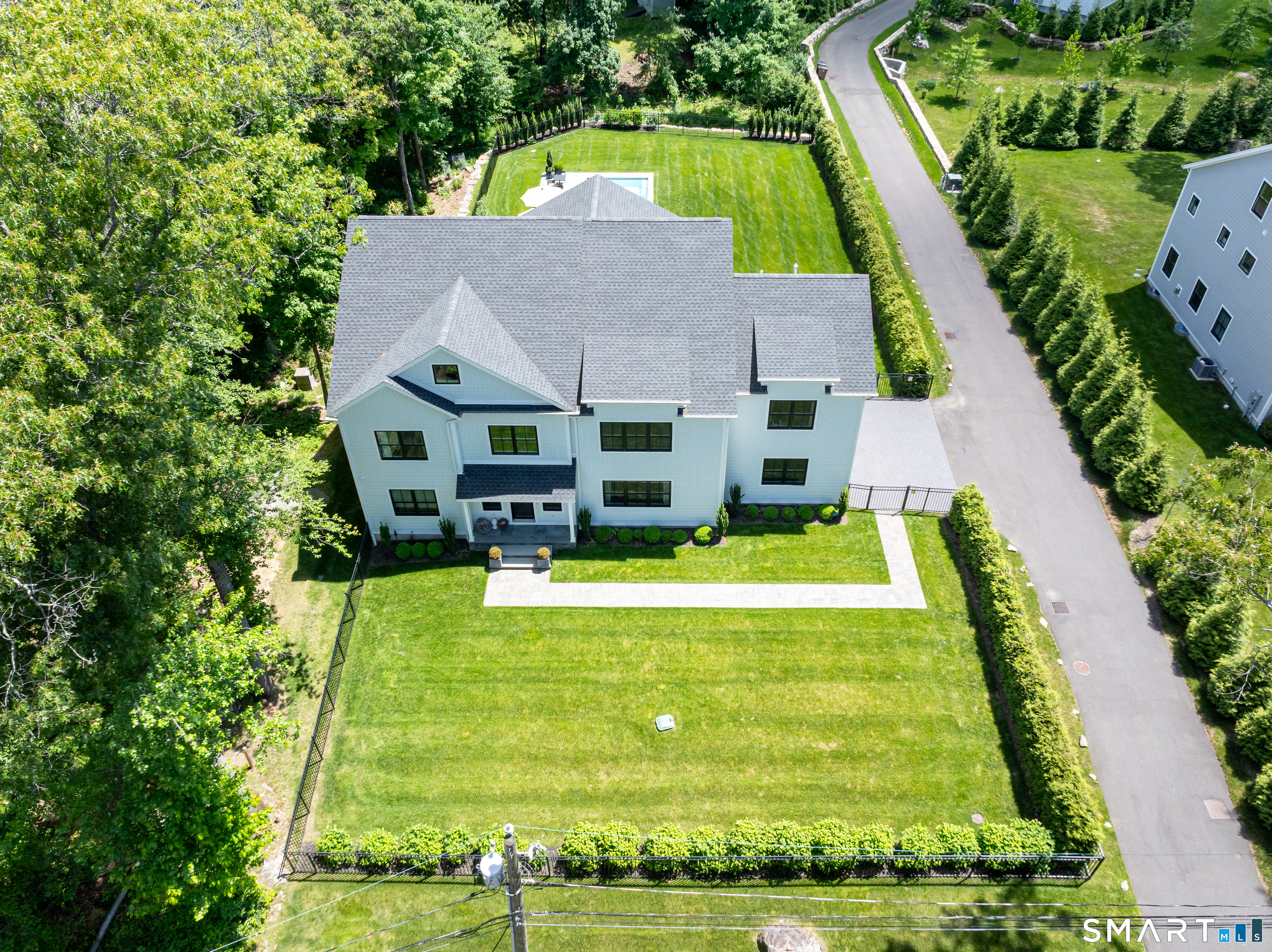 106 Pond Road Stamford CT 06902