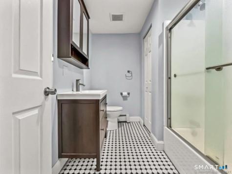 130 Hubbard Place Hamden CT 06517