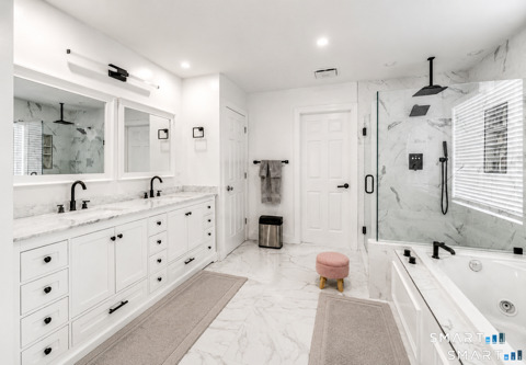 15 Maggie Lane Shelton CT 06484