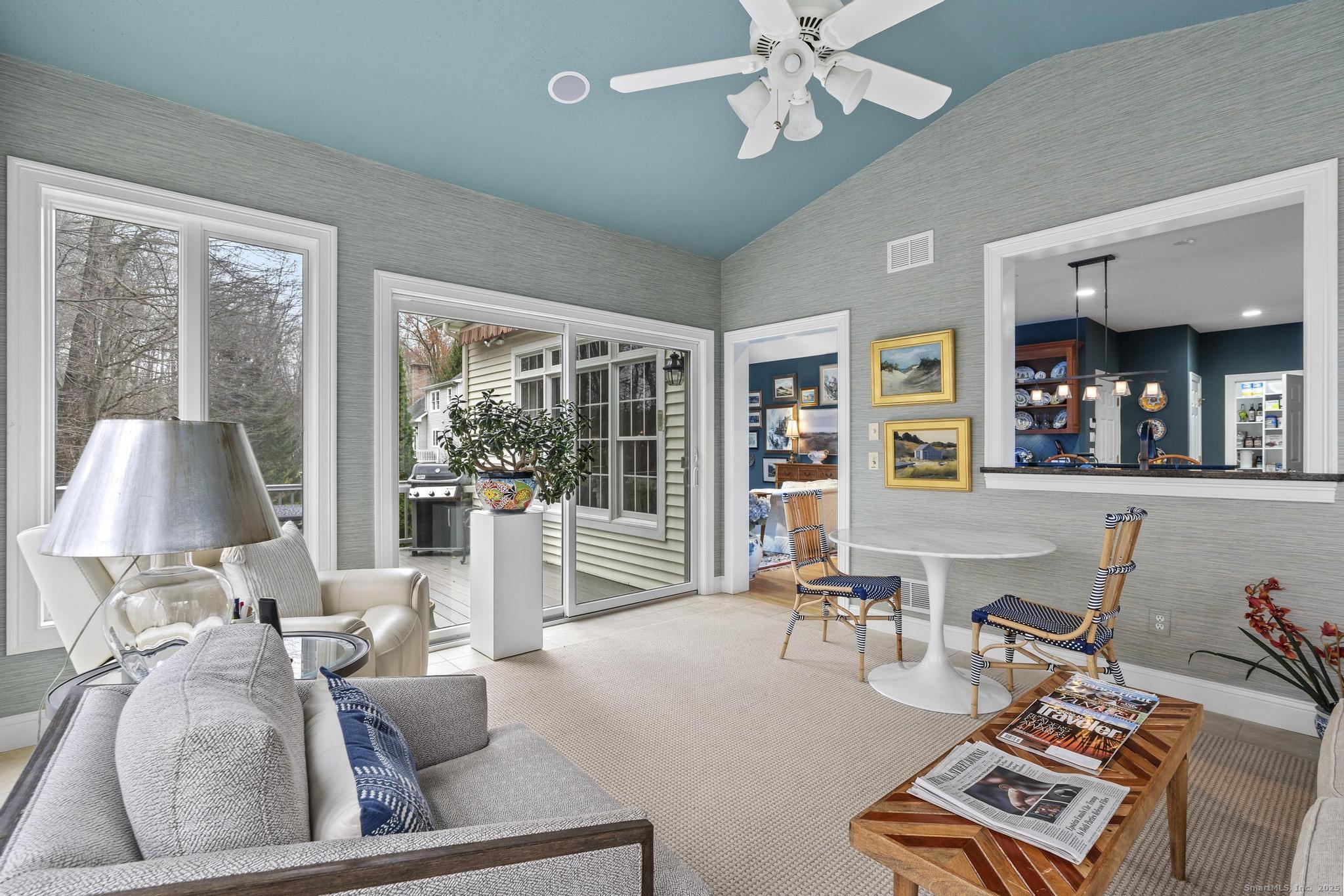 18 Daniel Circle Suffield CT 06078