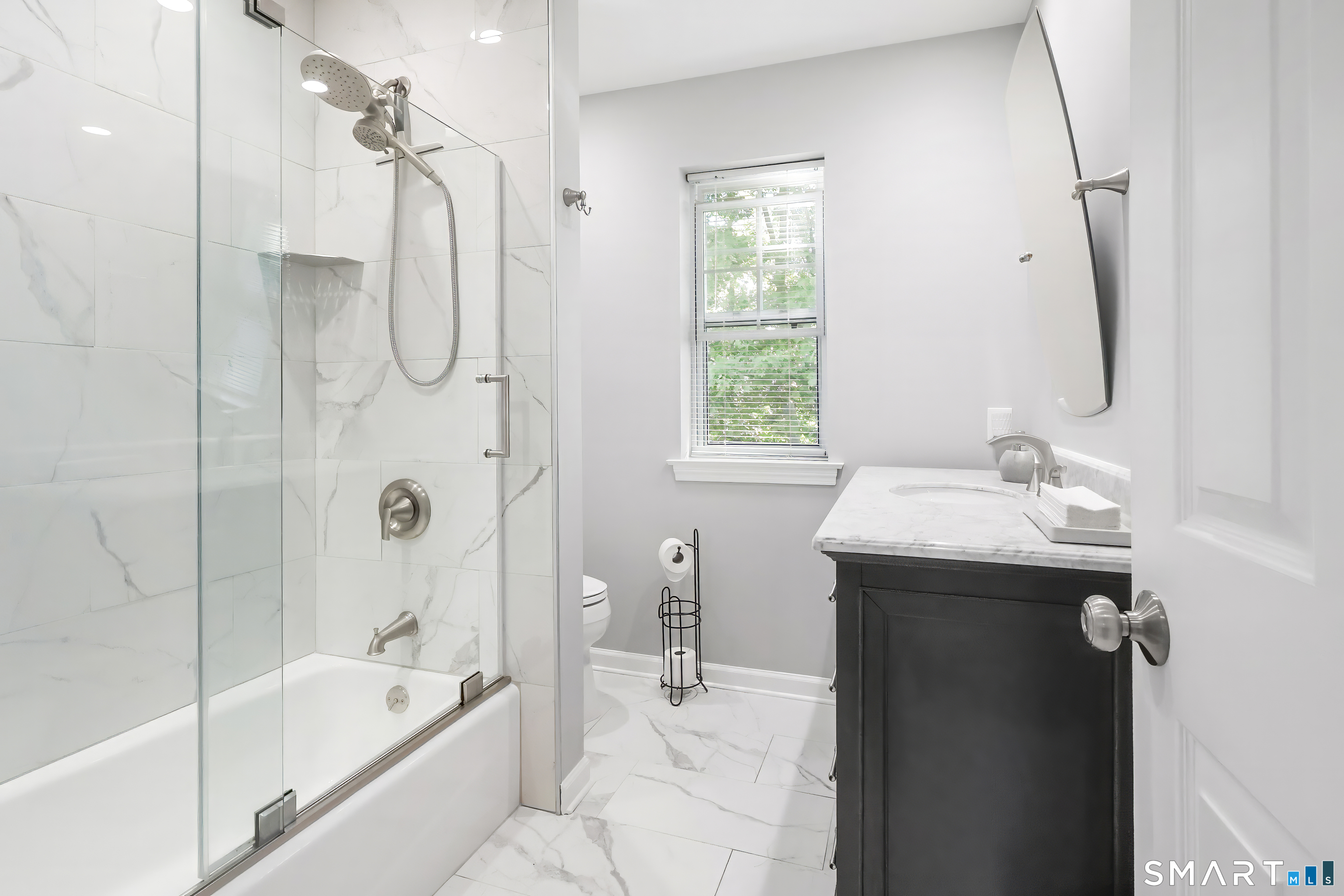 163 Dora Drive Middletown CT 06457