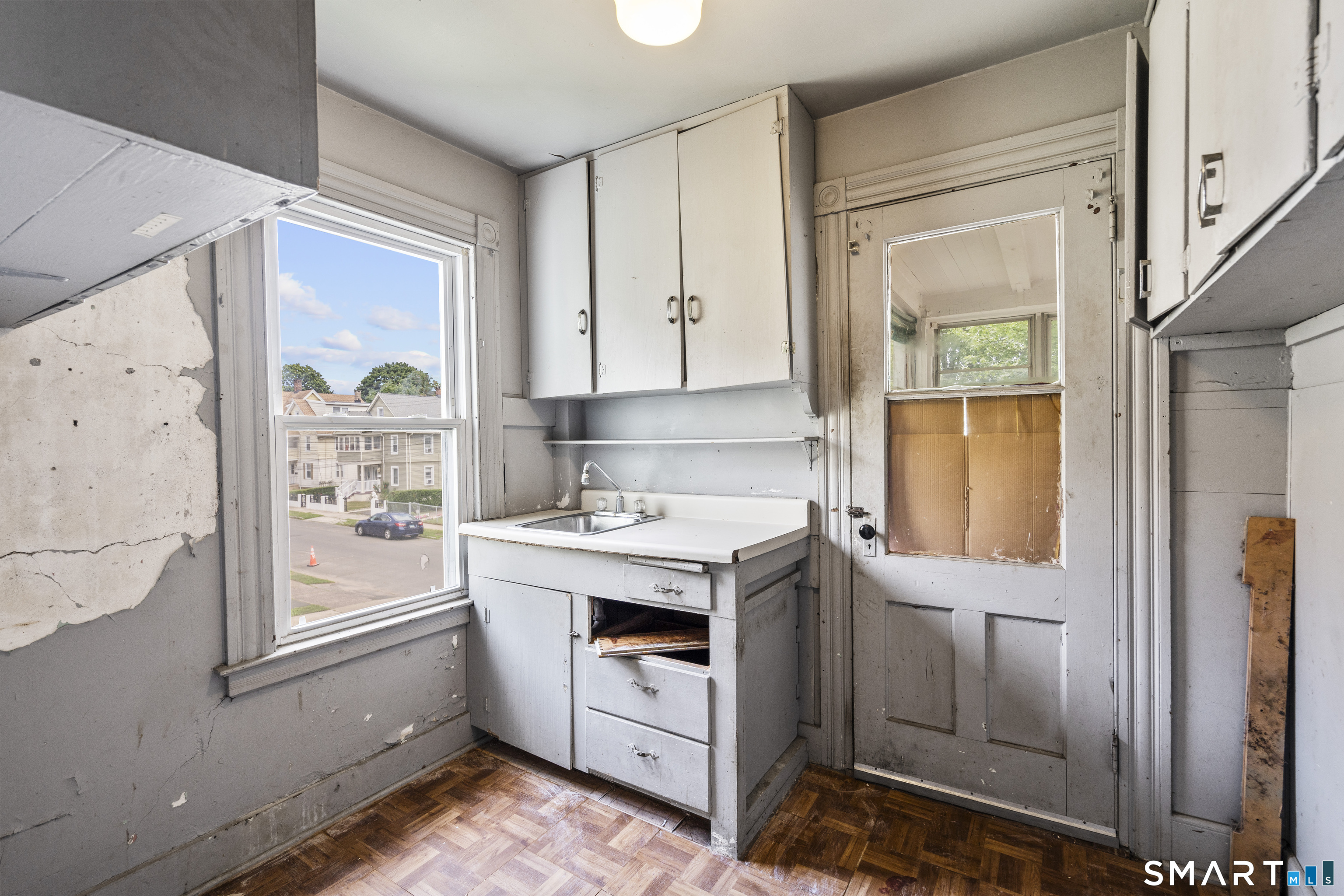 43 Wallace Street West Haven CT 06516