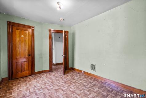 43 Wallace Street West Haven CT 06516