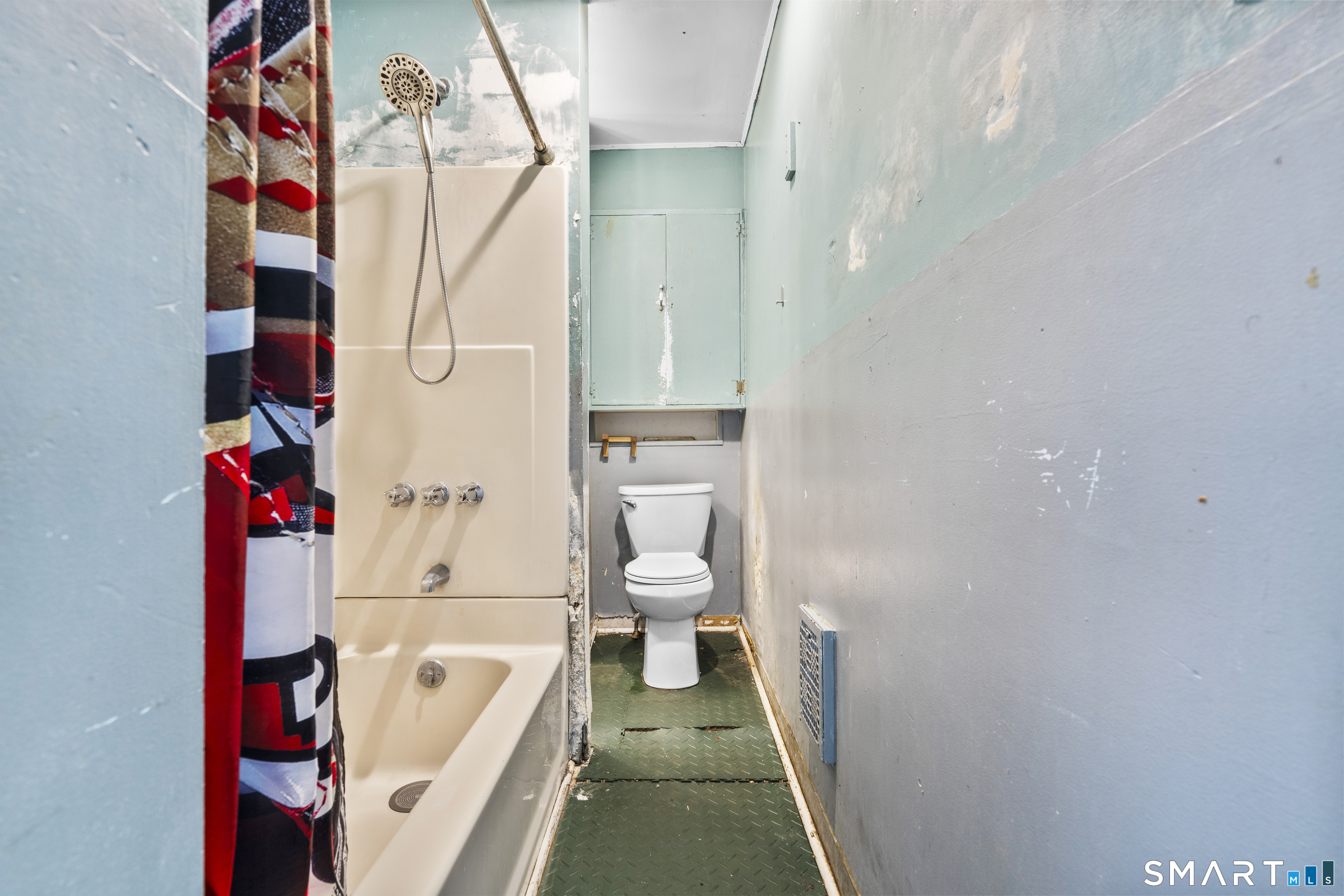 43 Wallace Street West Haven CT 06516