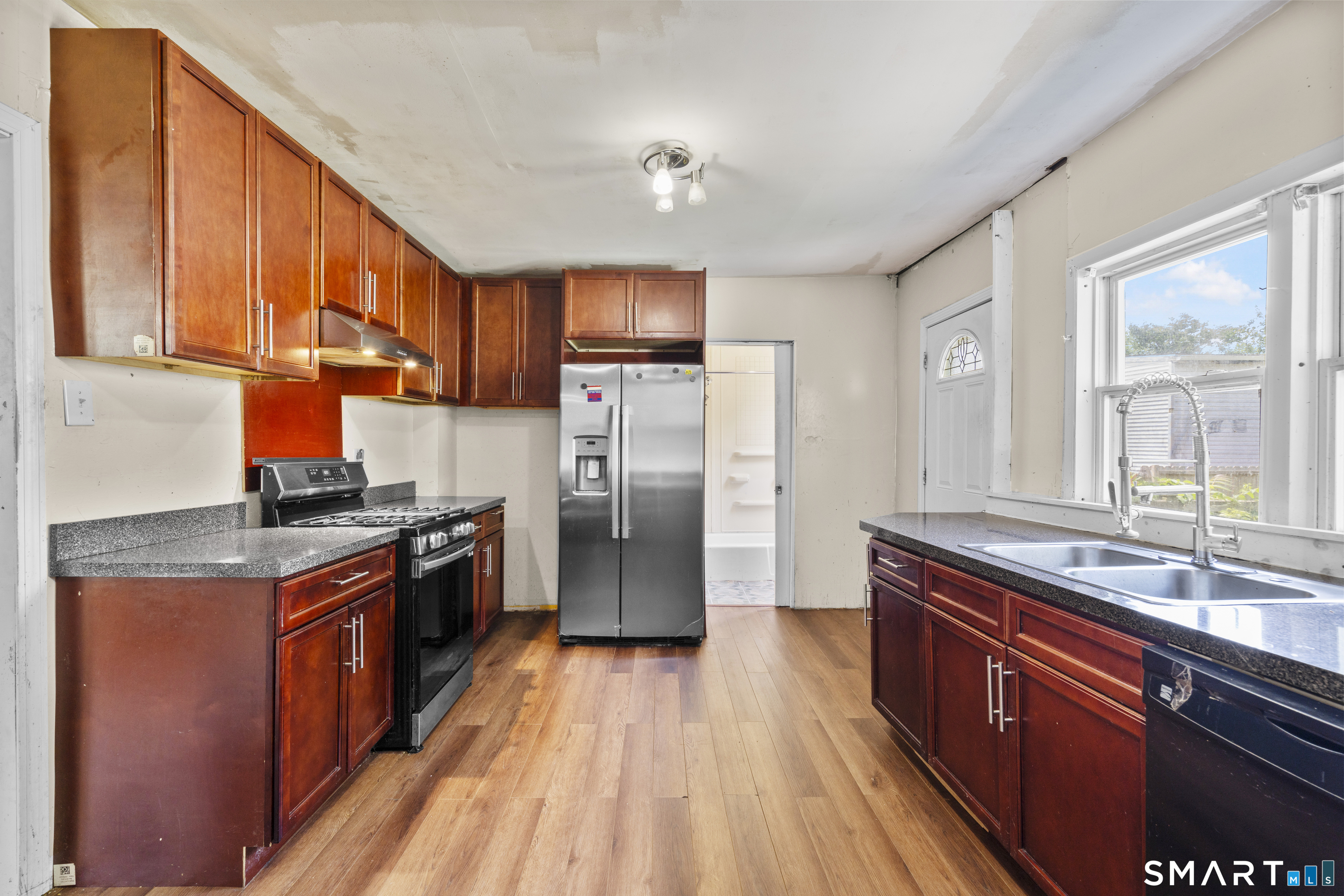 43 Wallace Street West Haven CT 06516