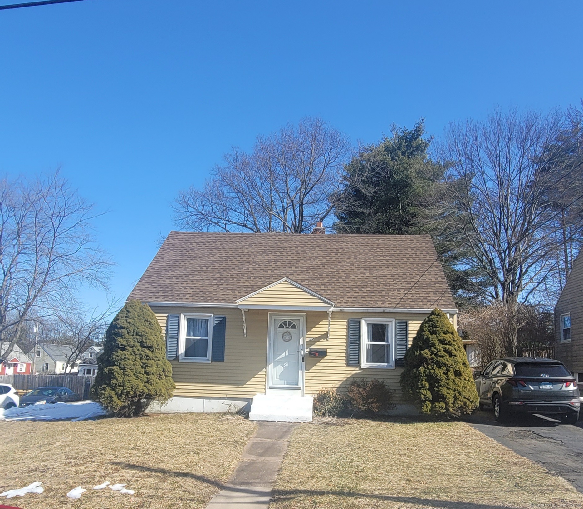 37 Griffin Road Manchester CT 06042