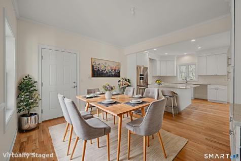 4 Jans Way Guilford CT 06437
