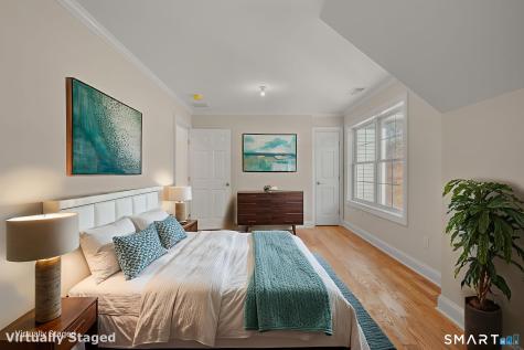 4 Jans Way Guilford CT 06437