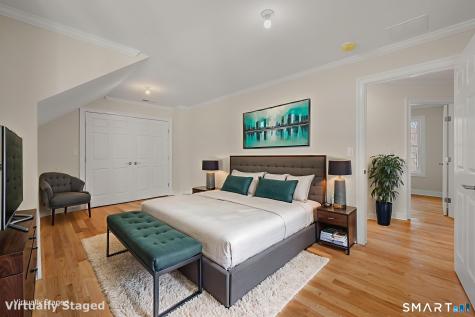 4 Jans Way Guilford CT 06437