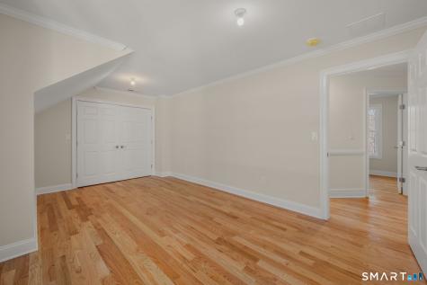 4 Jans Way Guilford CT 06437