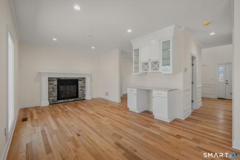 4 Jans Way Guilford CT 06437