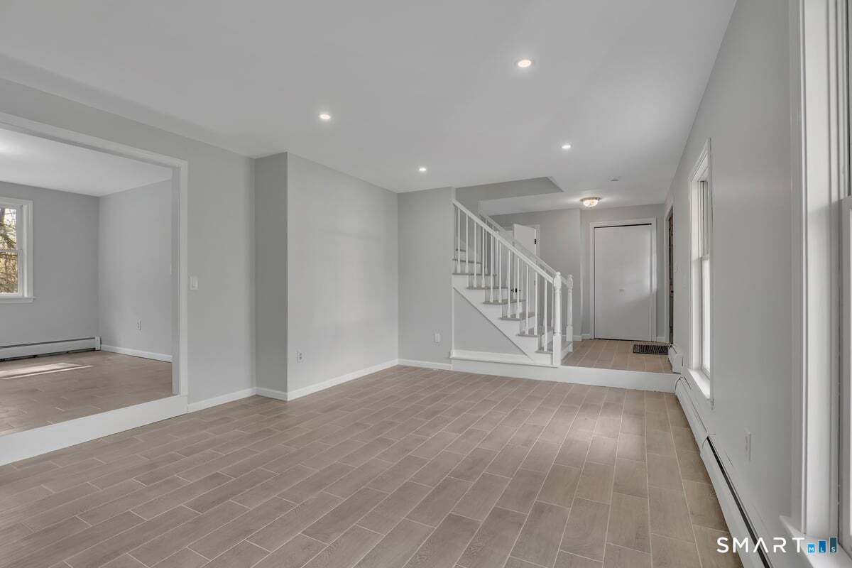 30 Shaughnessy Drive East Hartford CT 06118