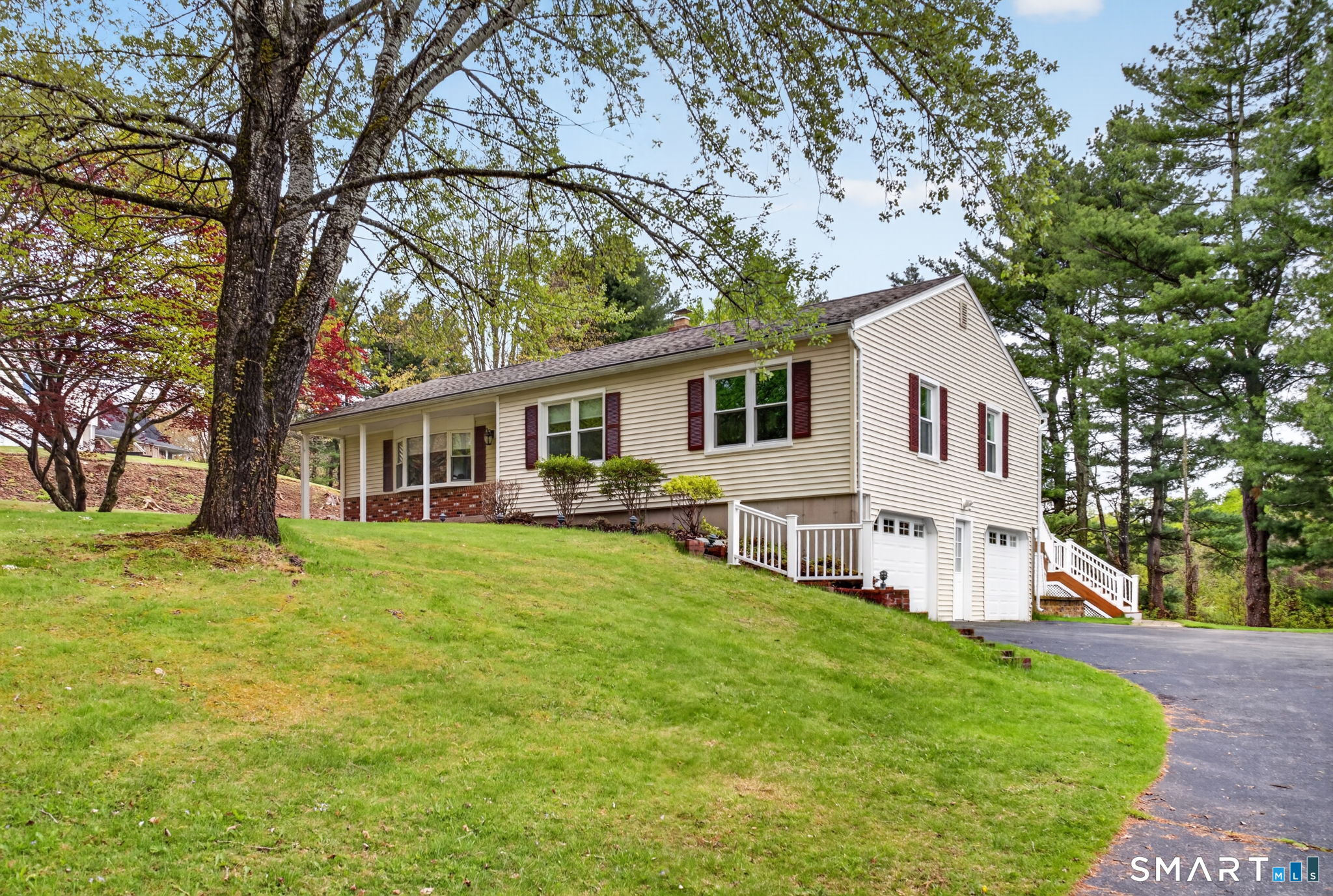 112 Lanes Pond Road North Branford CT 06472