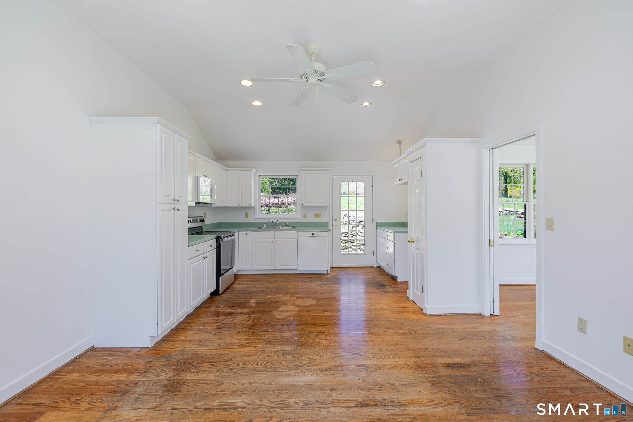 32 Pond Brook Road Newtown CT 06470