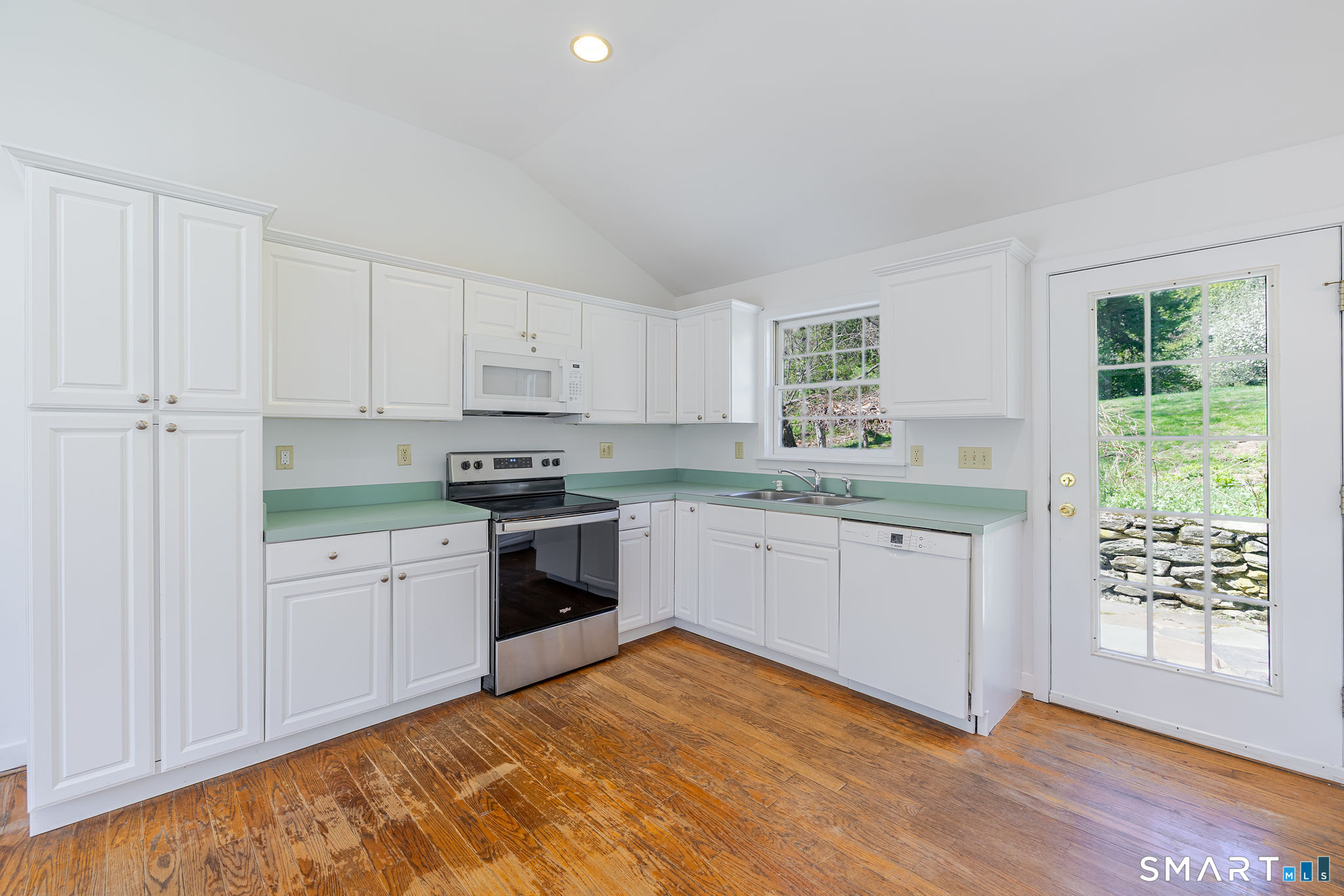 32 Pond Brook Road Newtown CT 06470