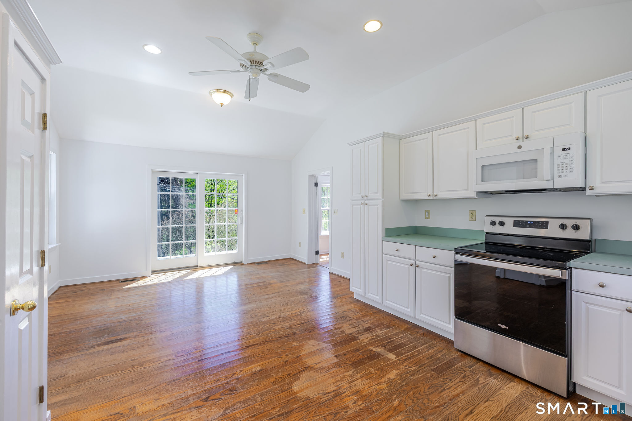 32 Pond Brook Road Newtown CT 06470