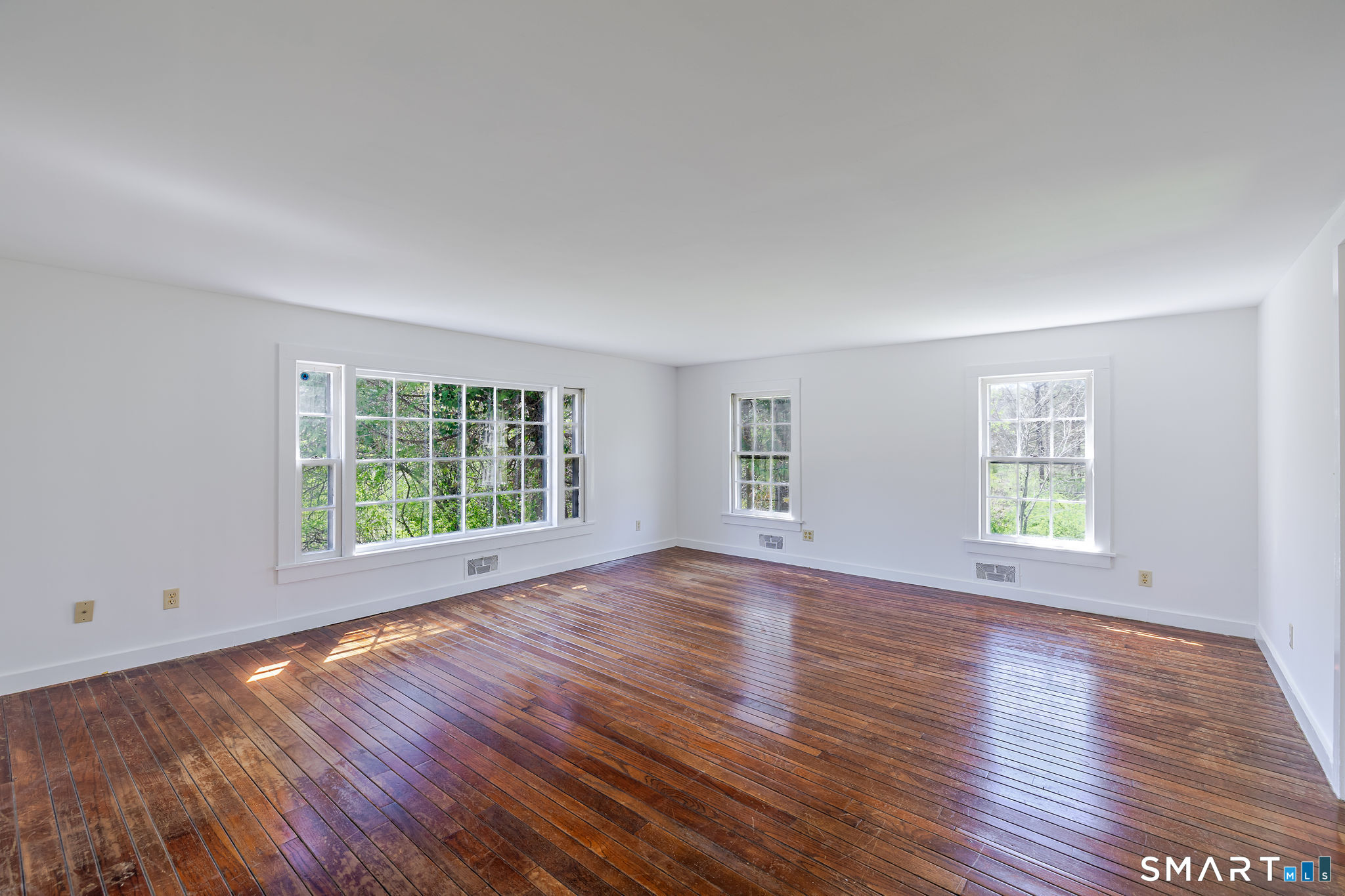 32 Pond Brook Road Newtown CT 06470