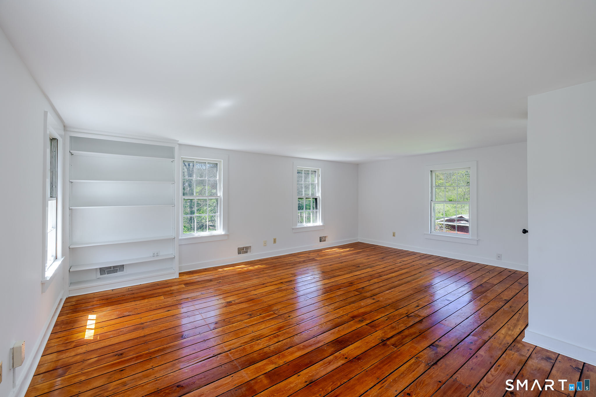 32 Pond Brook Road Newtown CT 06470