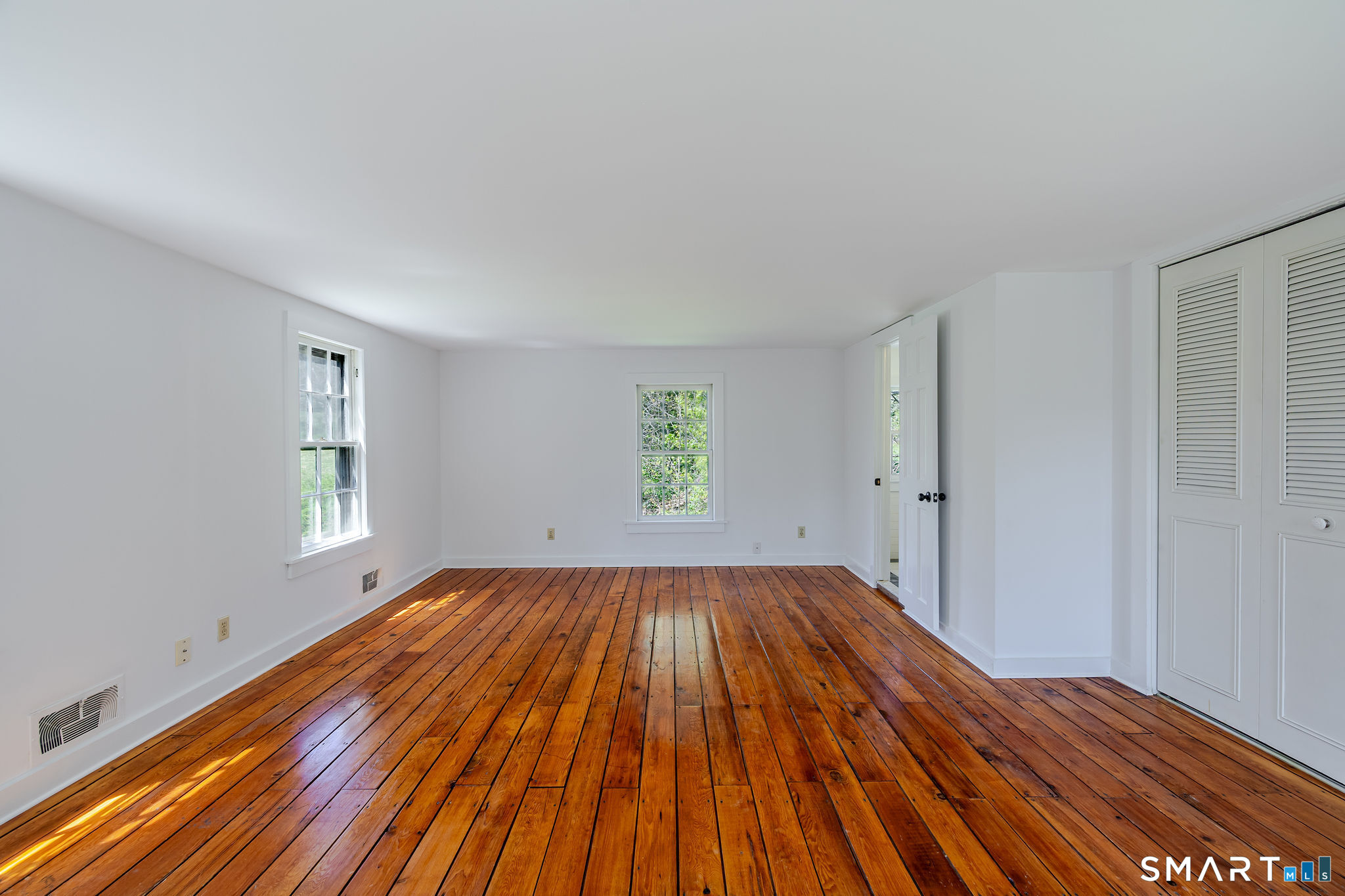 32 Pond Brook Road Newtown CT 06470
