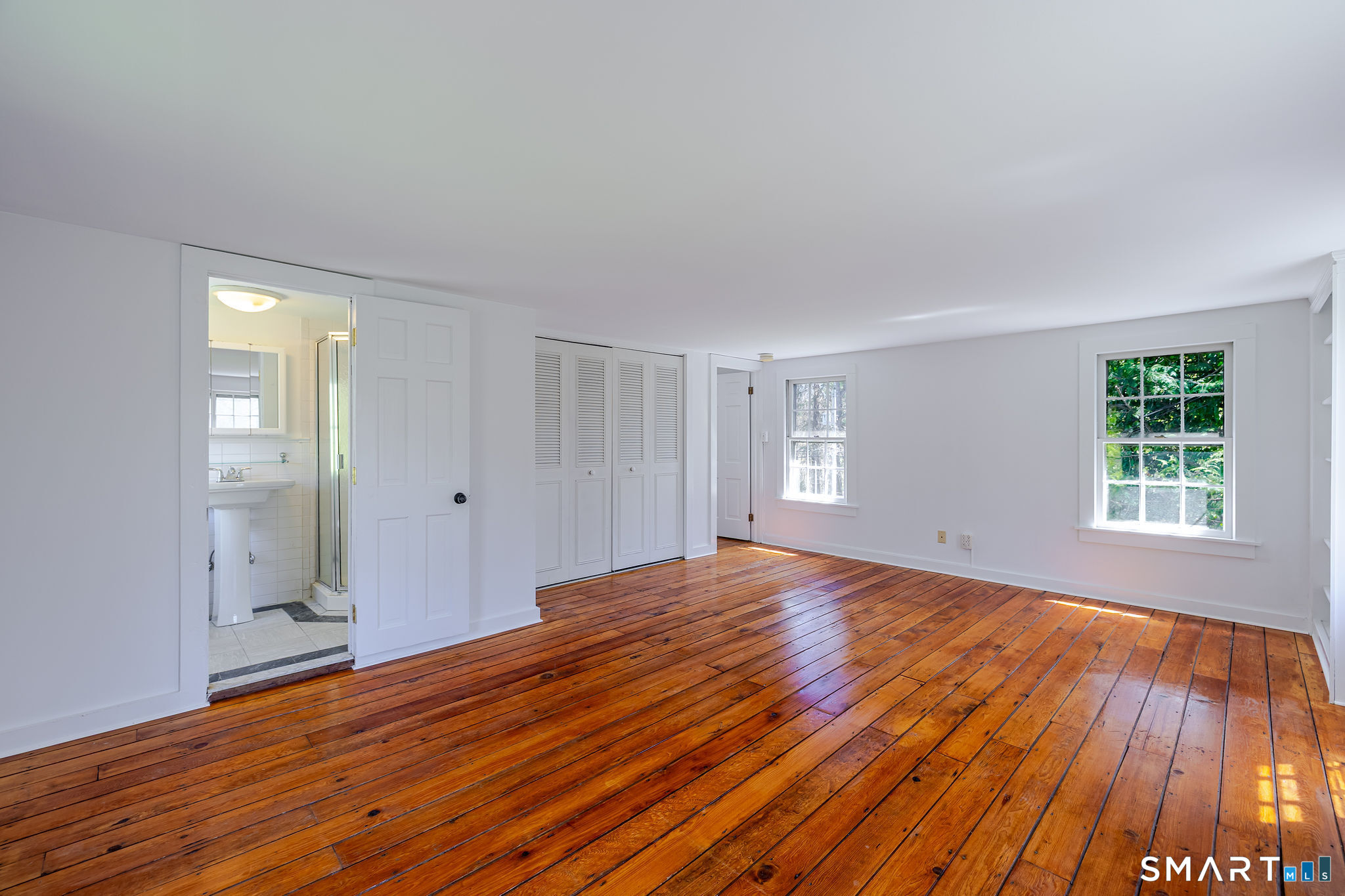 32 Pond Brook Road Newtown CT 06470