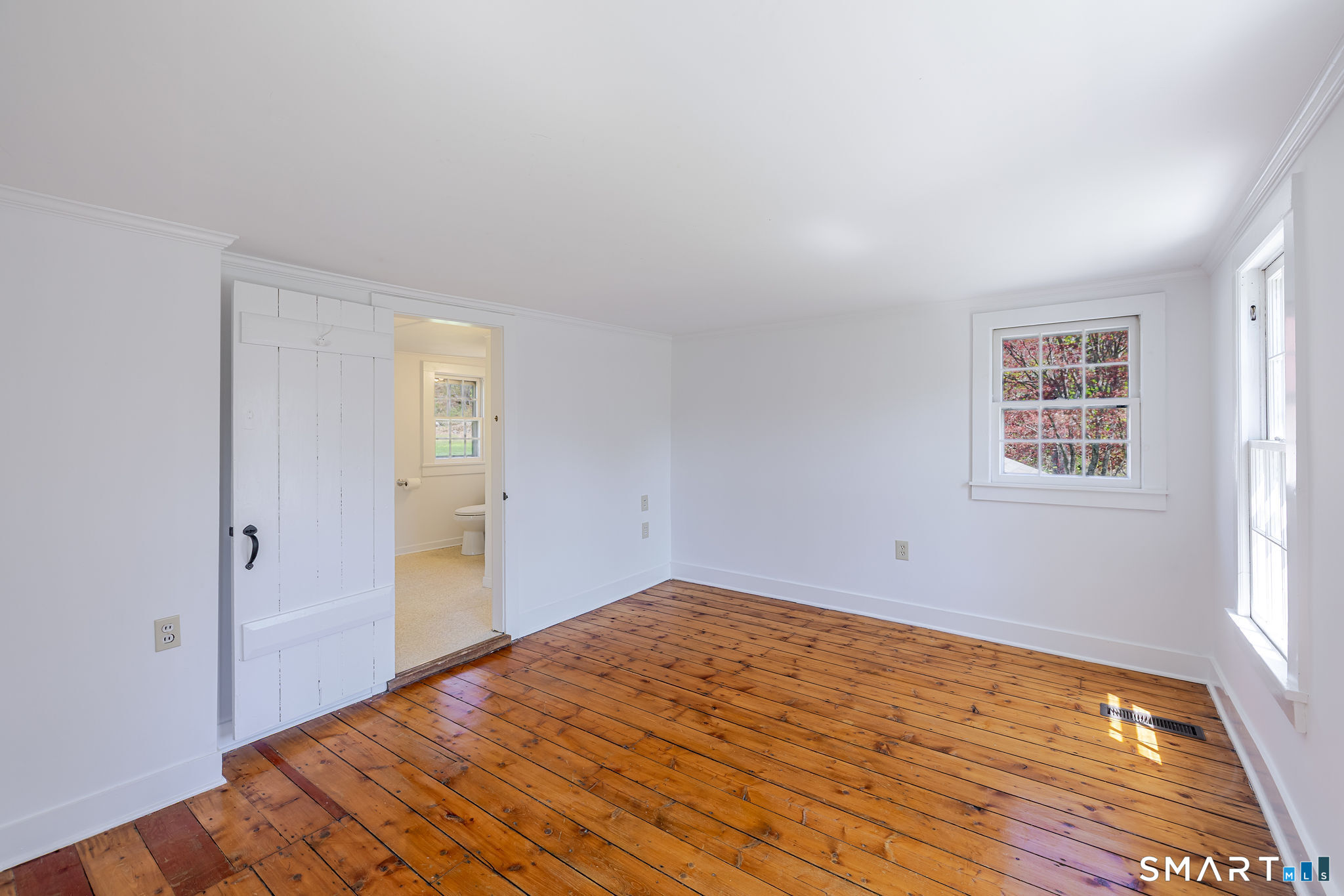 32 Pond Brook Road Newtown CT 06470