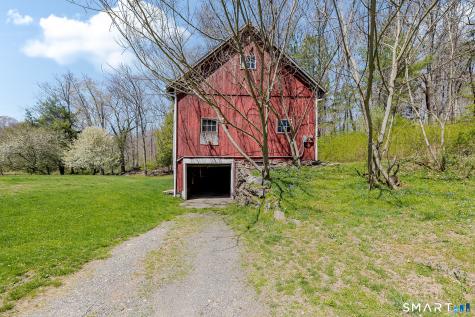 32 Pond Brook Road Newtown CT 06470