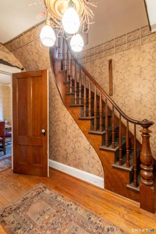 1040 Washington Street Middletown CT 06457
