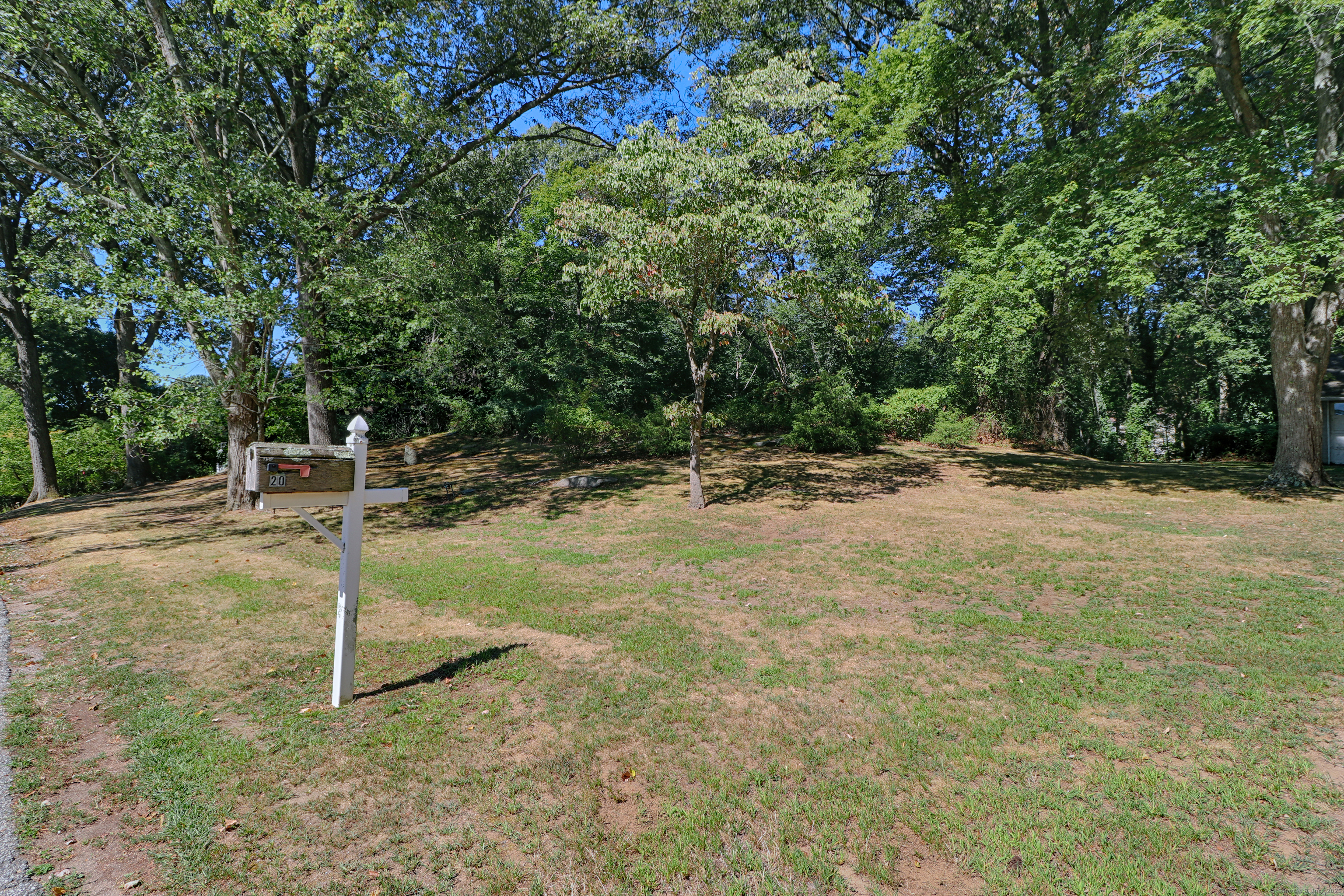 20 Ermine Street Fairfield CT 06824