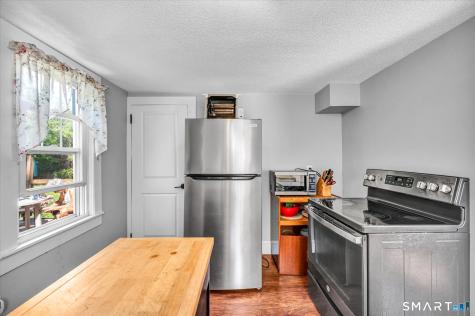 1136 Randolph Road Middletown CT 06457